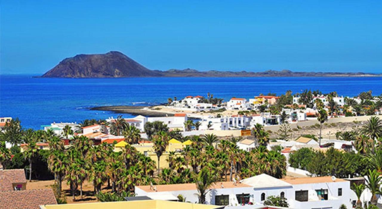 Appartamento Los Barqueros Corralejo "Beach Front - Town Centre" Esterno foto